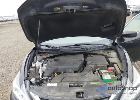 2017 Nissan Altima 2.5 Sv z USA, uszkodzony, nr VIN 1N4AL3AP5HC178513